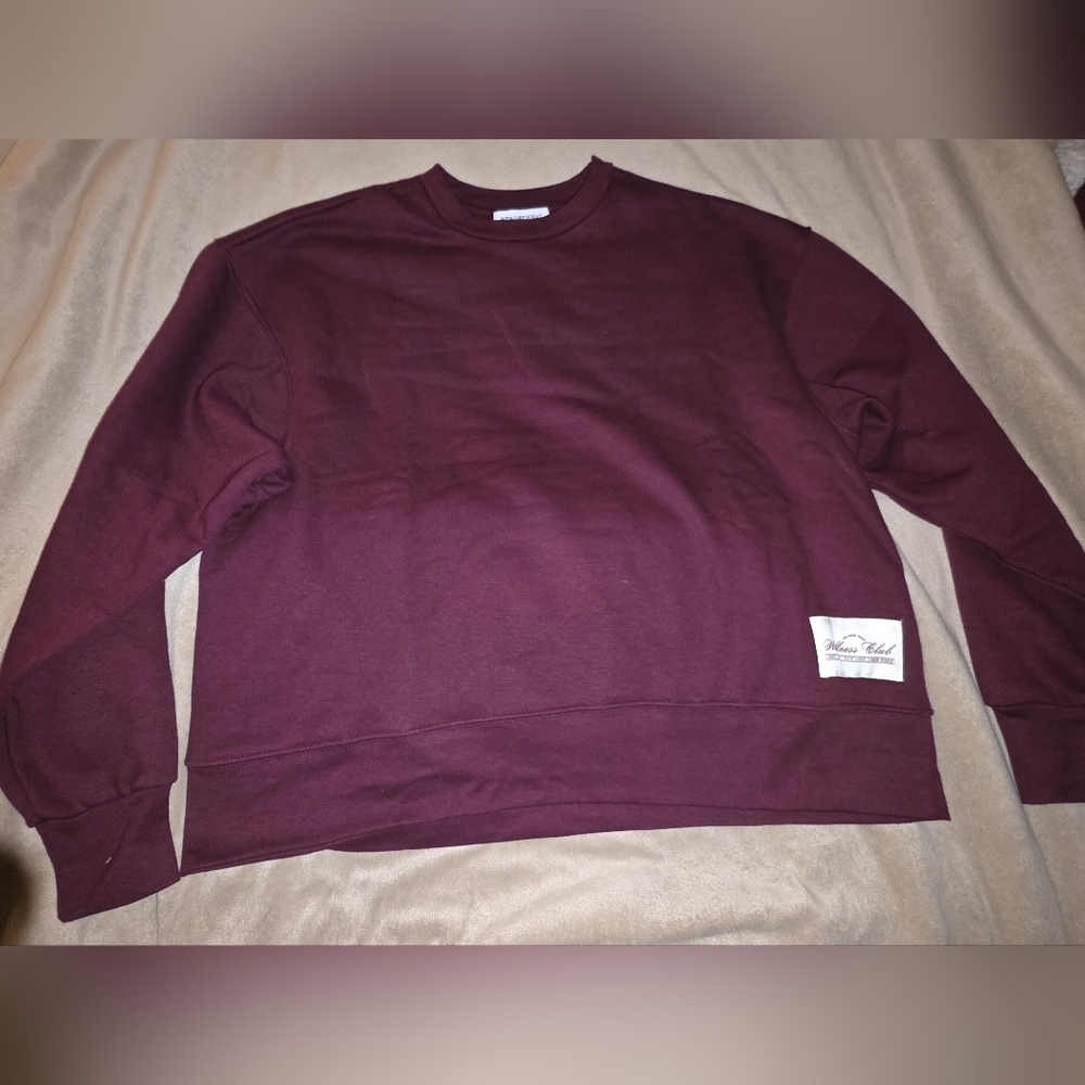 WeWoreWhat Women's Burgundy Sweatshirt
